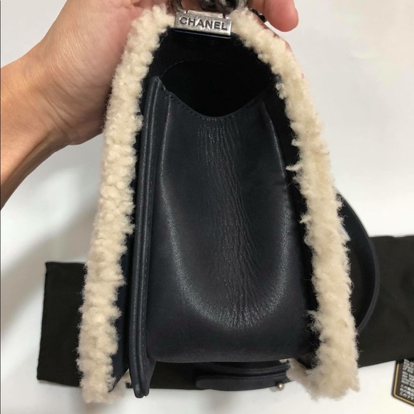 New Authentic Chanel Boy Shearling - Picture 3 of 8